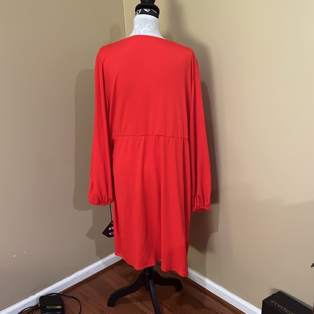 Wrap Around stretch Red cinched waist Ballon Sleeve flattering dress - Picture 6 of 10